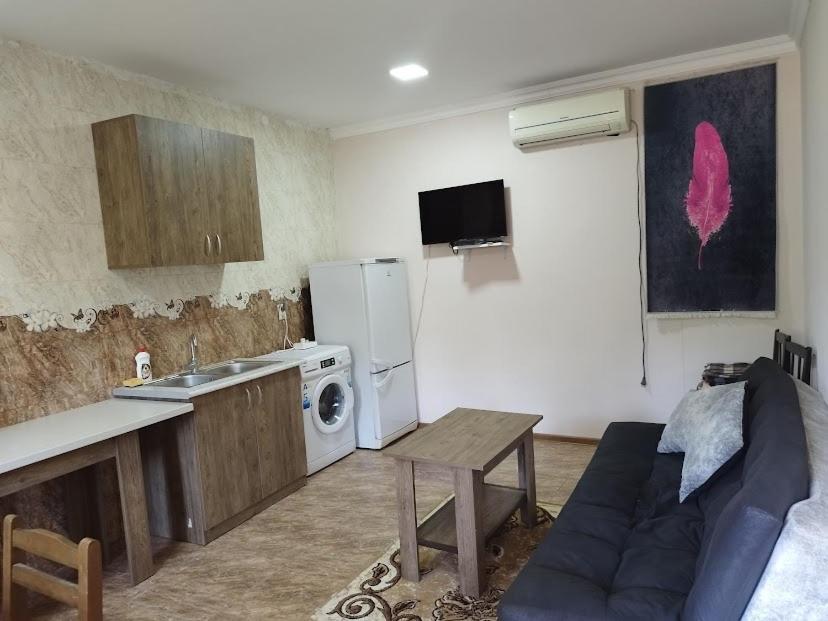 Apartment In Mtskheta, With Beautiful Nature, 100 Meter From Center Екстер'єр фото